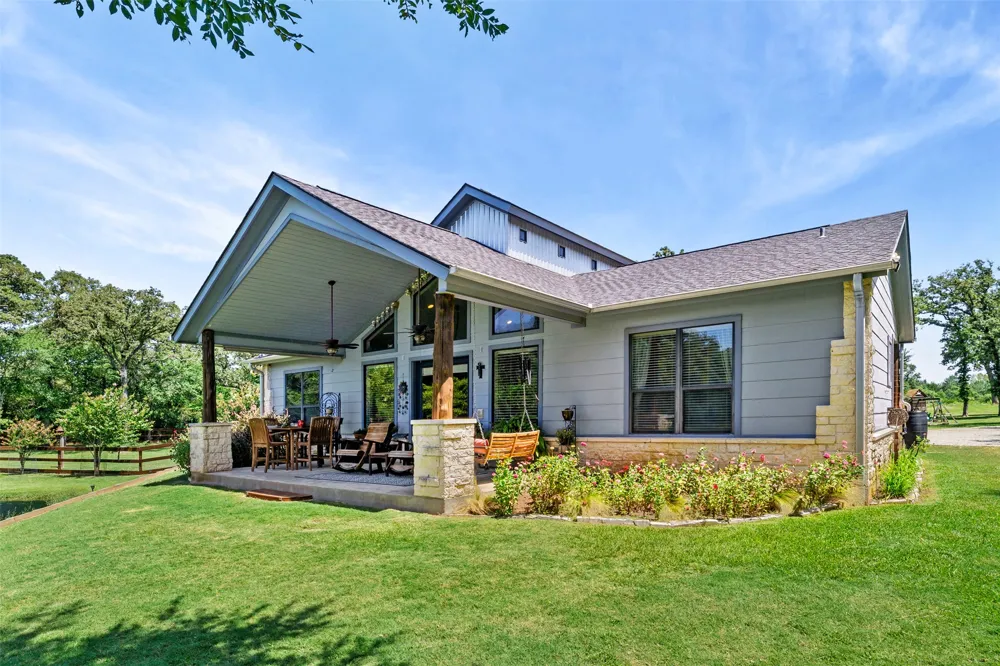 214 Private Road 7055 Milano, TX 76556