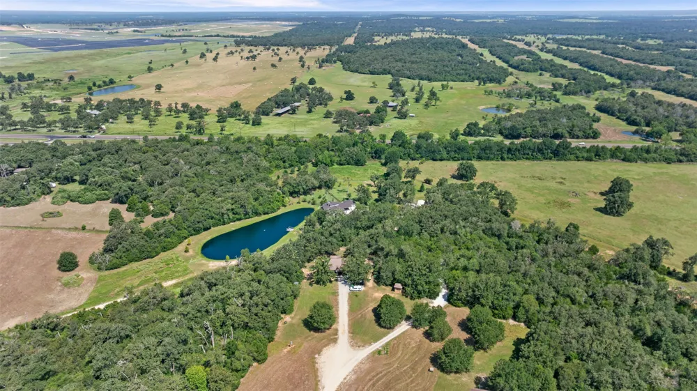 214 Private Road 7055 Milano, TX 76556