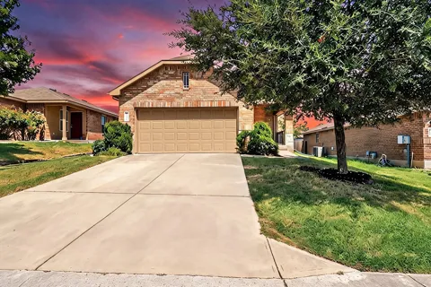 211 Pine Arbol Pass