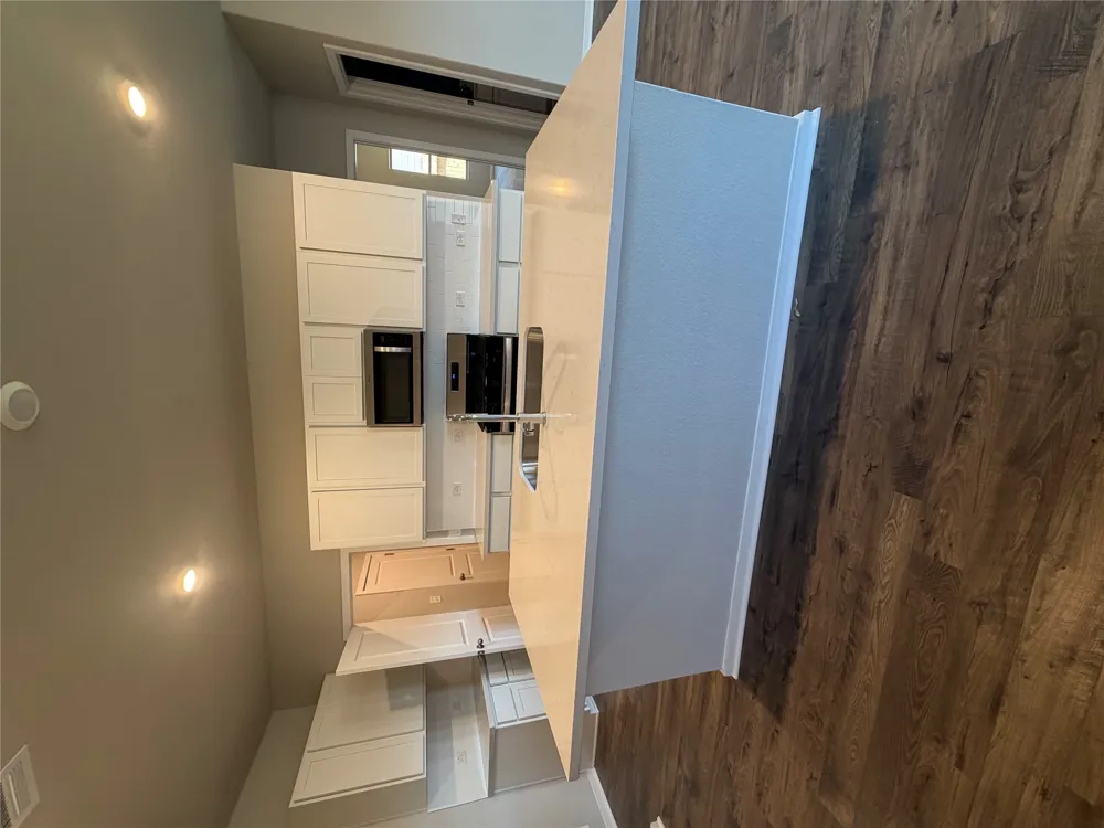 149 Ayres Horn Cedar Creek, TX 78612