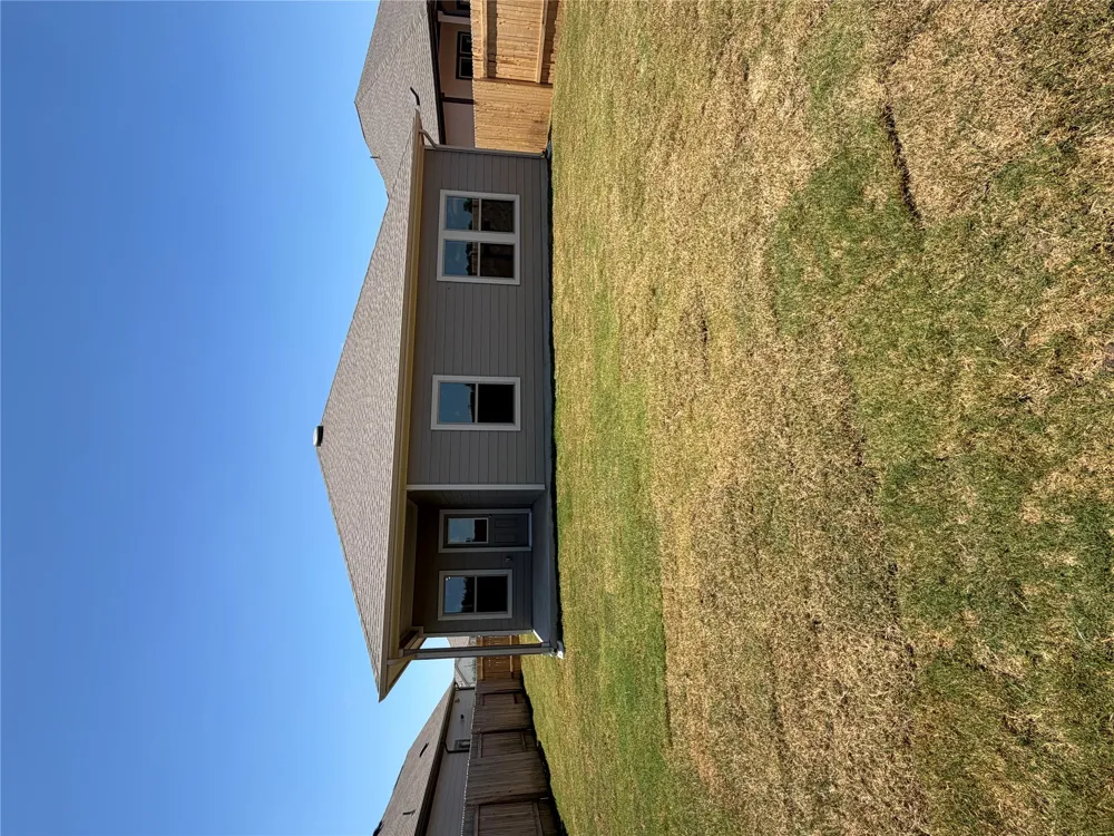 149 Ayres Horn Cedar Creek, TX 78612
