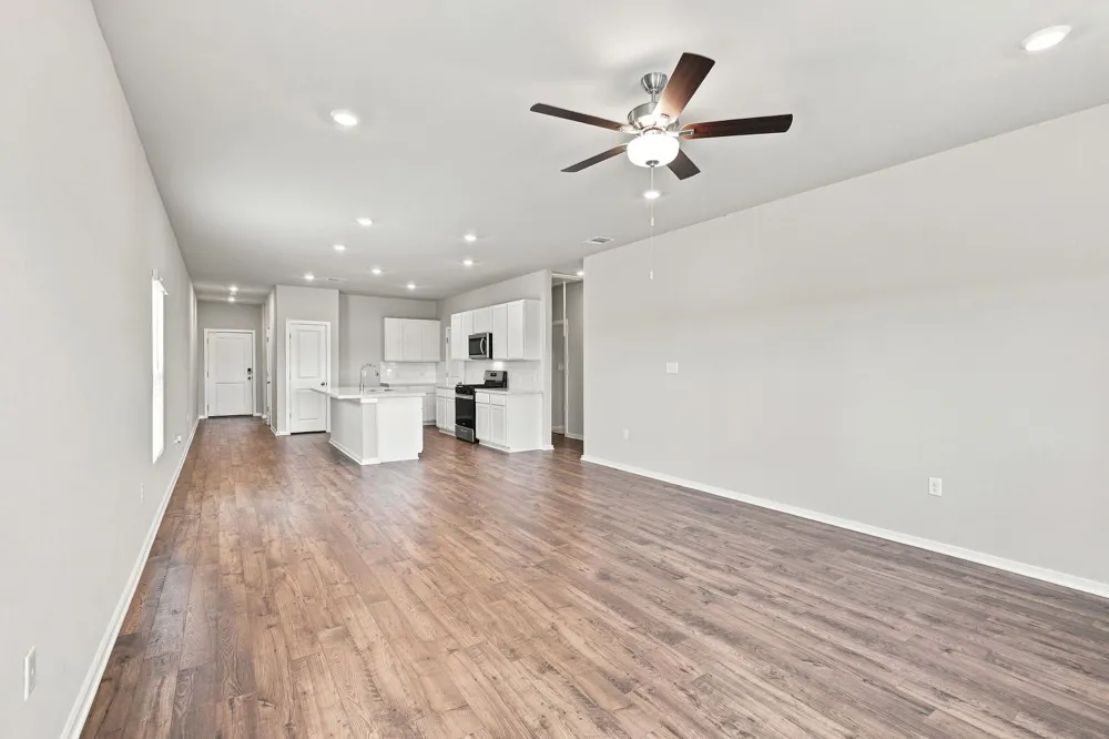 149 Ayres Horn Cedar Creek, TX 78612