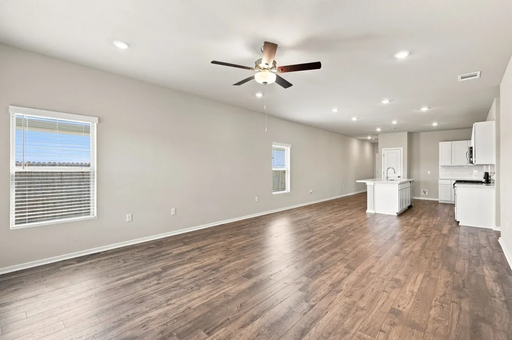 149 Ayres Horn Cedar Creek, TX 78612