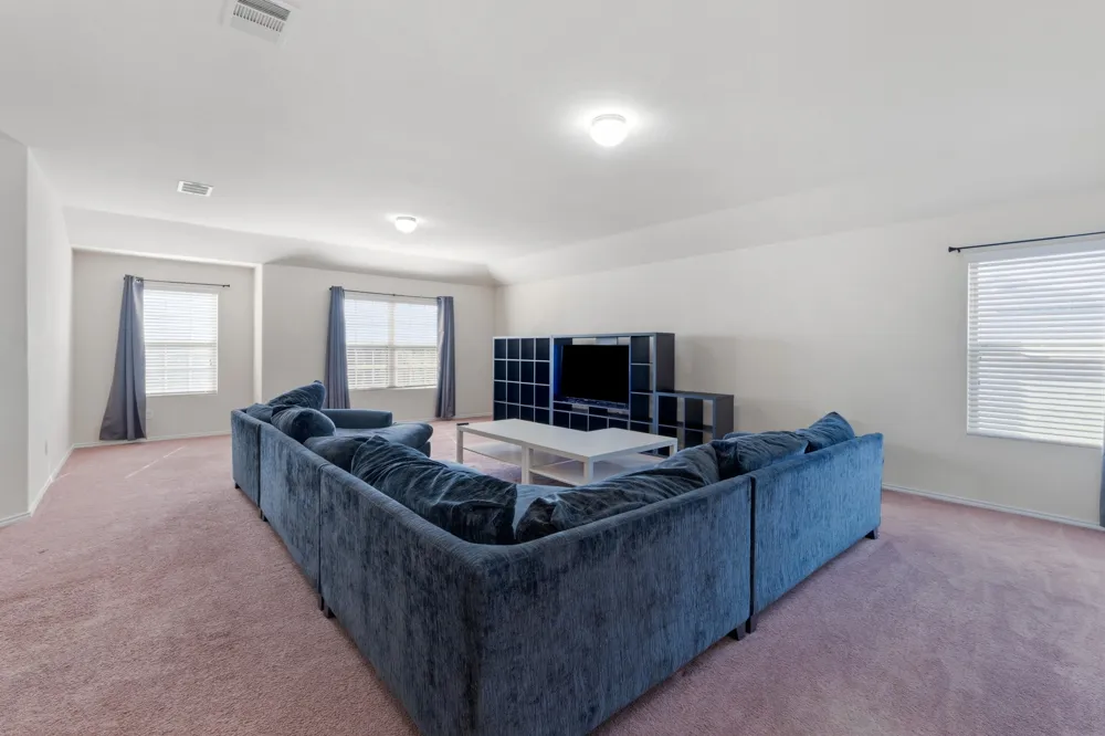 320 Druse Lane Jarrell, TX 76537