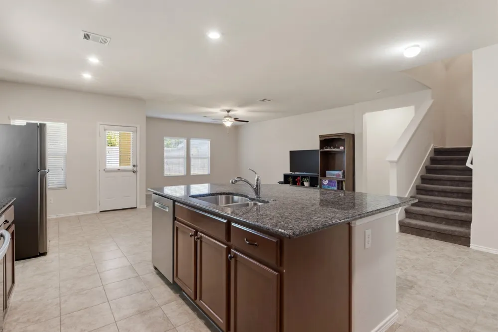 320 Druse Lane Jarrell, TX 76537