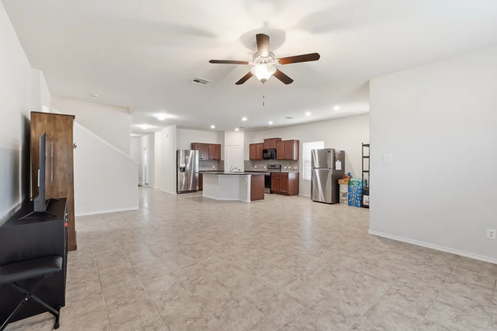320 Druse Lane Jarrell, TX 76537