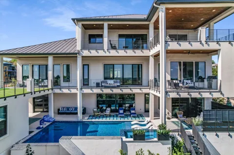 101 Shadow Mountain