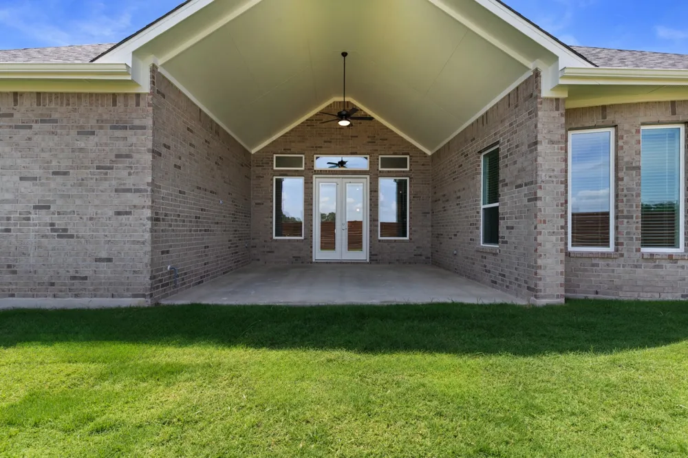 2212 Tobiano Trace Georgetown, TX 78633
