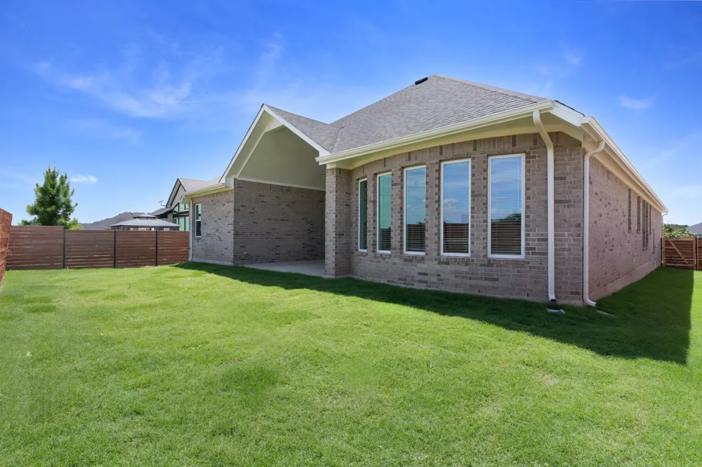 2212 Tobiano Trace Georgetown, TX 78633