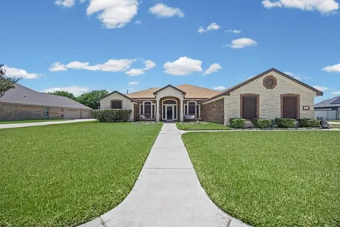 2109 Whippoorwill Road