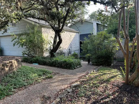 6506 Cascada Drive