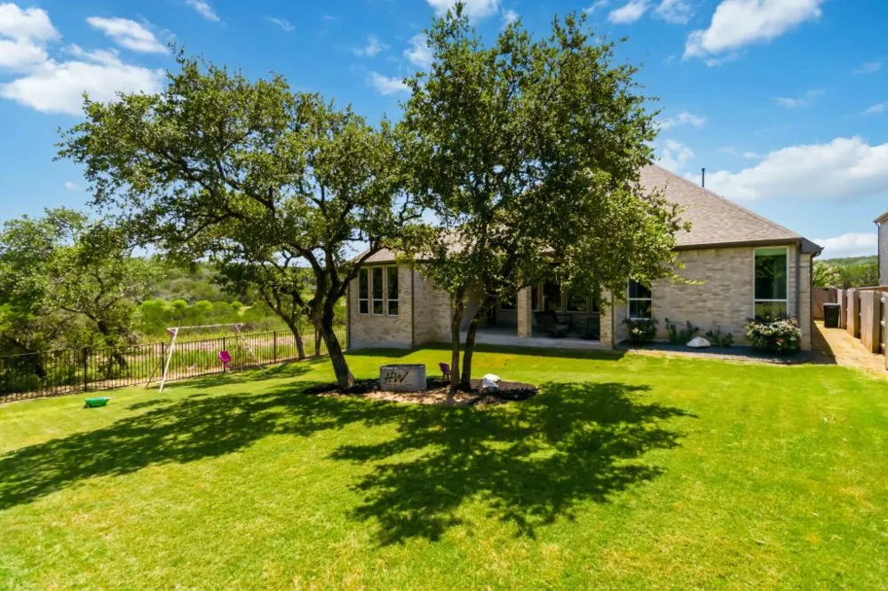 333 Knockout Rose Drive San Marcos, TX 78666