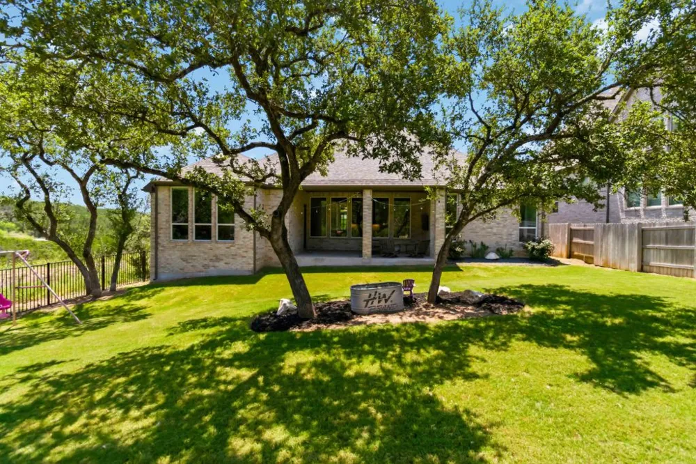 333 Knockout Rose Drive San Marcos, TX 78666
