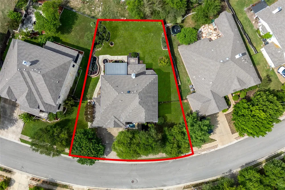 22121 Rose Grass #A Lane Spicewood, TX 78669