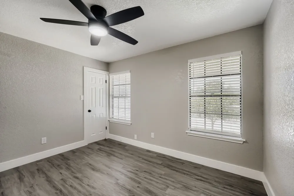 1612 Hermitage Drive Round Rock, TX 78681