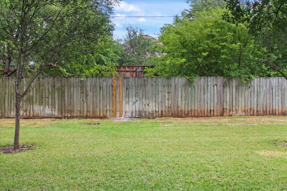 1612 Hermitage Drive Round Rock, TX 78681