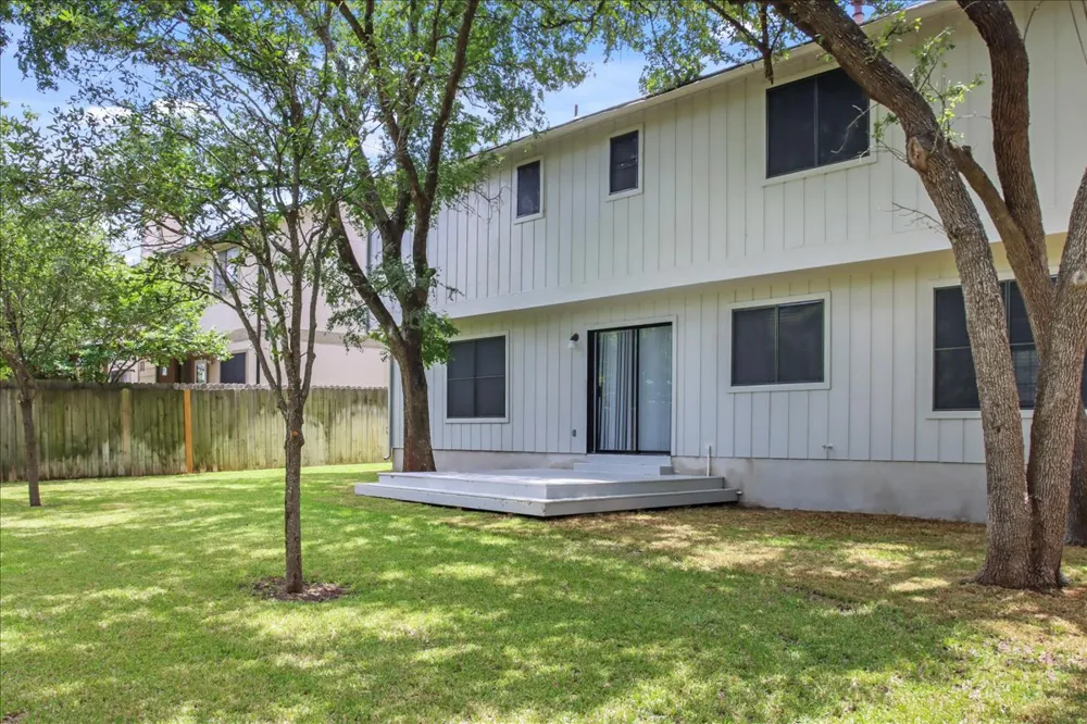 1612 Hermitage Drive Round Rock, TX 78681