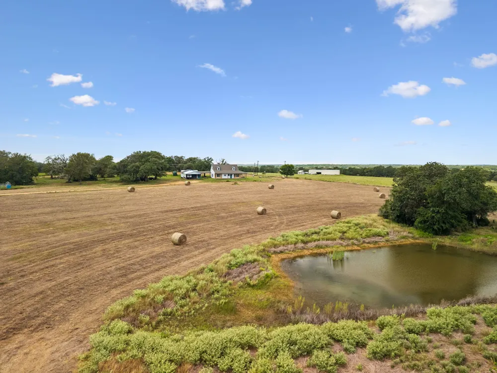 1034 County Road 202 Paige, TX 78659
