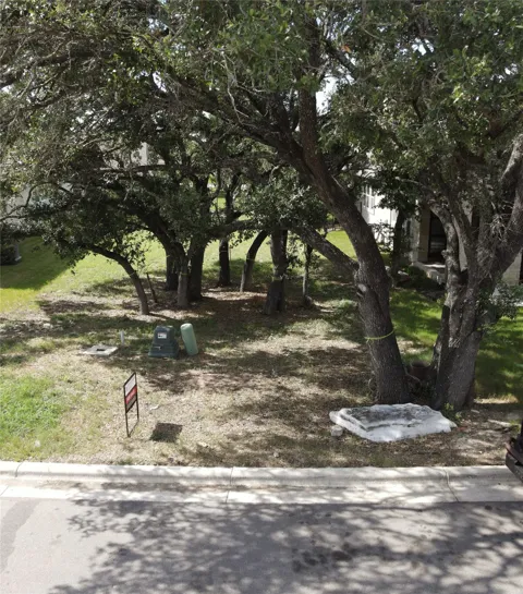 125 Monterey Oak Trail