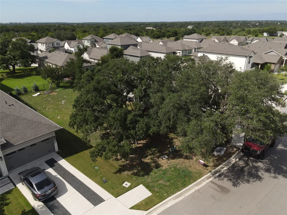 125 Monterey Oak Trail Georgetown, TX 78628