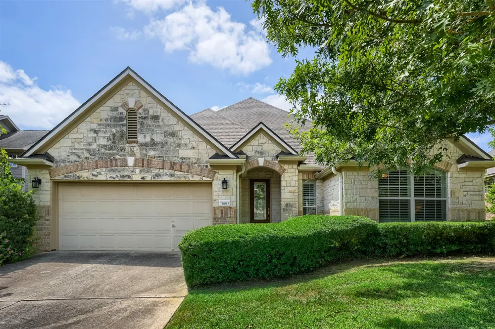 8815 Towana Trail Austin, TX 78736