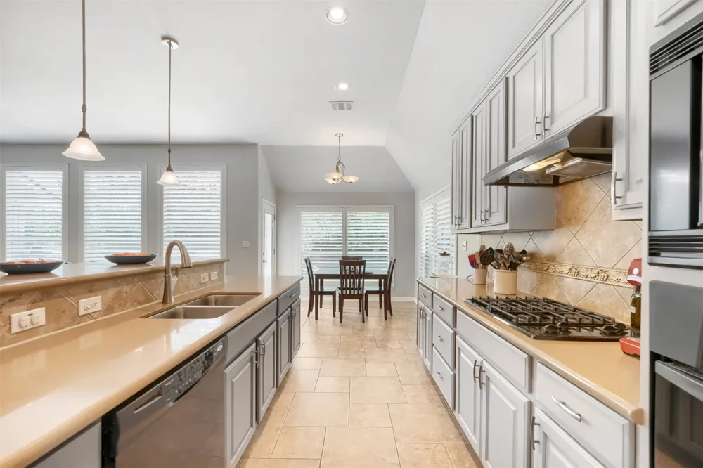 8815 Towana Trail Austin, TX 78736