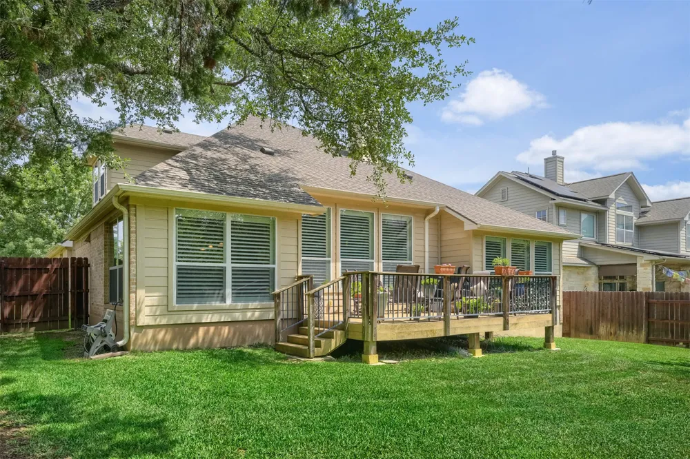 8815 Towana Trail Austin, TX 78736