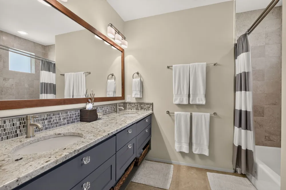 3504 Pack Saddle Drive Horseshoe Bay, TX 78657