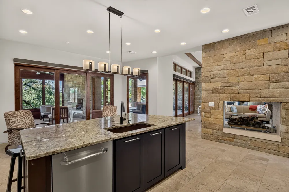 3504 Pack Saddle Drive Horseshoe Bay, TX 78657