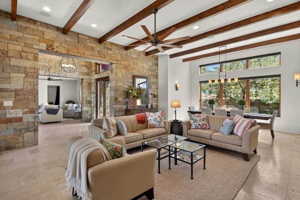 3504 Pack Saddle Drive Horseshoe Bay, TX 78657