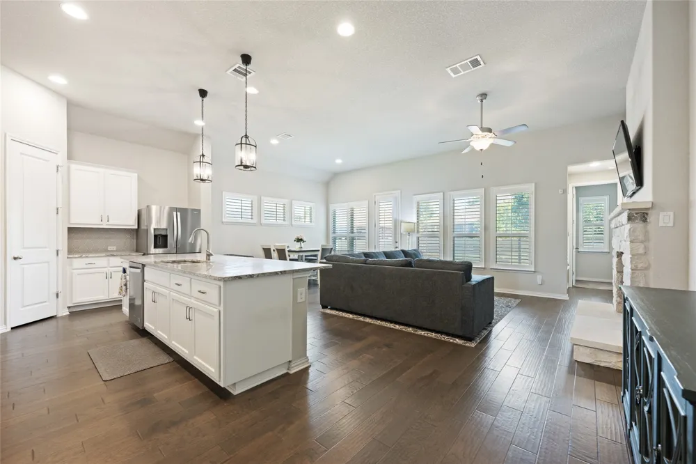 4221 Mercer Road Georgetown, TX 78628