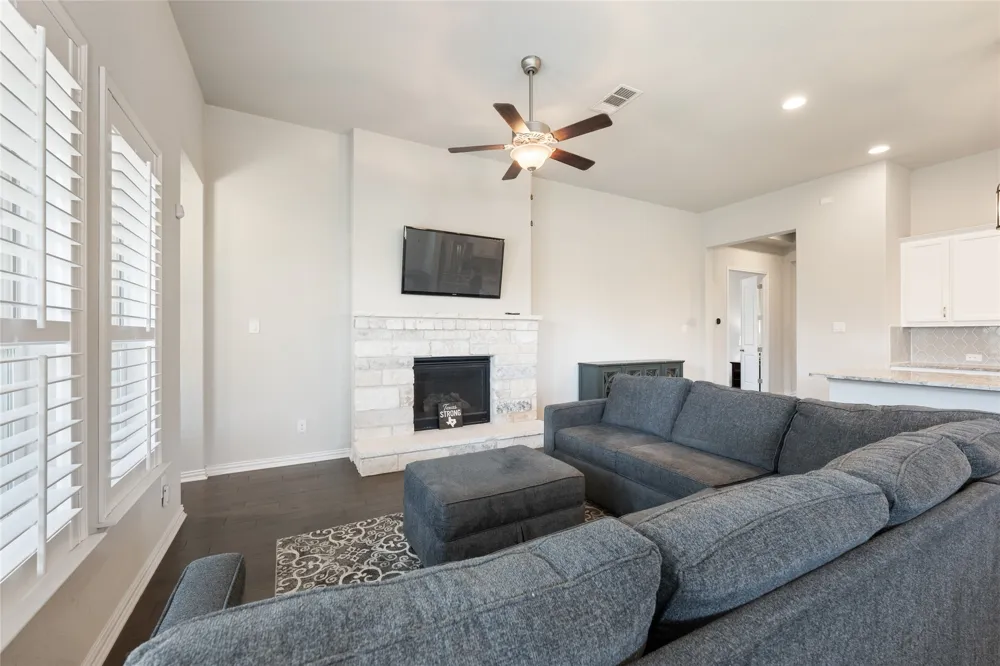 4221 Mercer Road Georgetown, TX 78628
