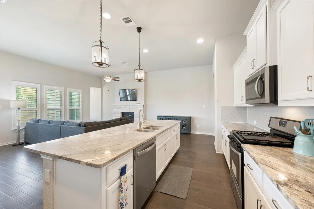 4221 Mercer Road Georgetown, TX 78628