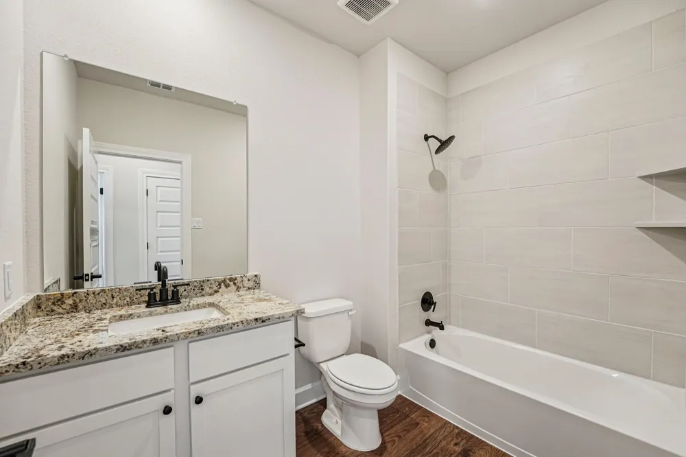 517 W Luna Blue Lane Jarrell, TX 76537