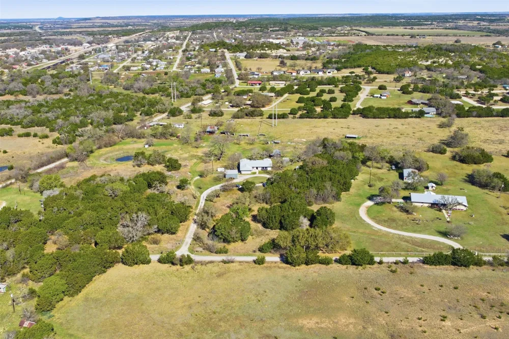 1272 County Road 2102 Lometa, TX 76853