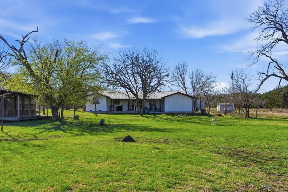 1272 County Road 2102 Lometa, TX 76853