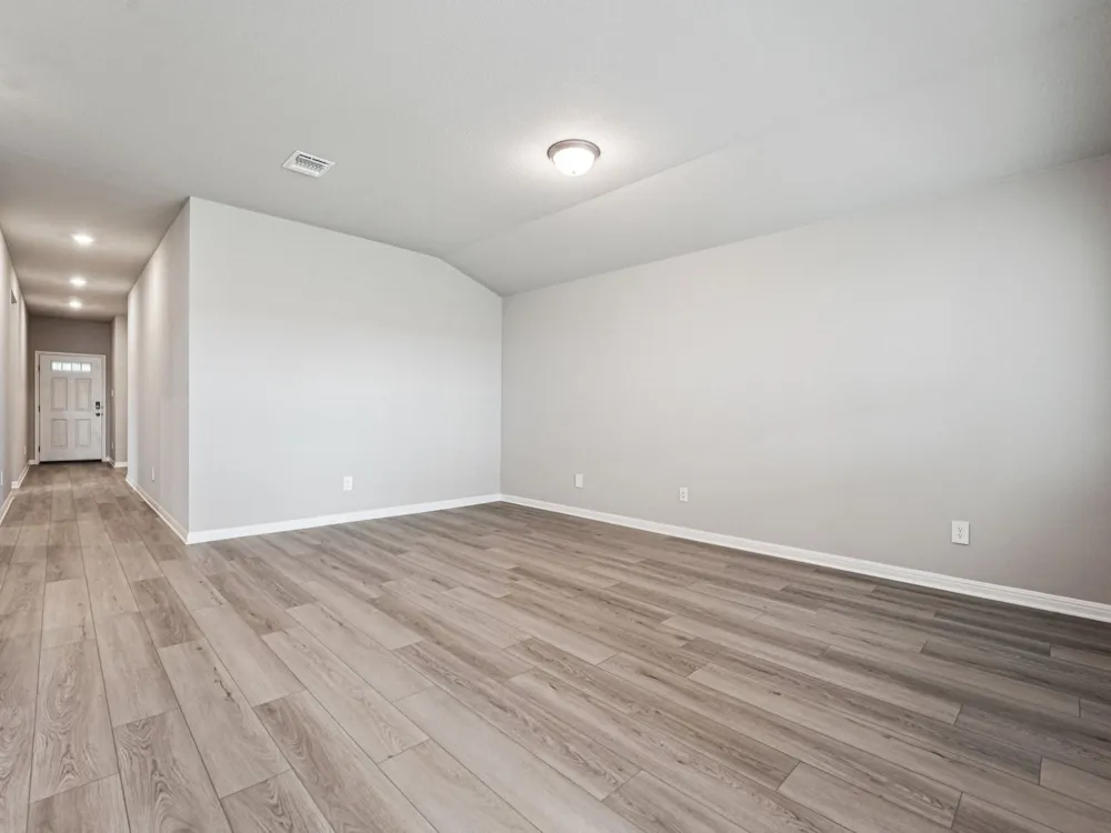 242 Red Tail Hawk Lane Cedar Creek, TX 78612