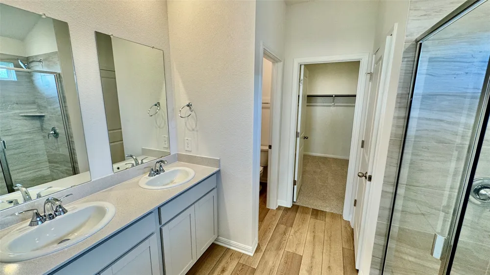 242 Red Tail Hawk Lane Cedar Creek, TX 78612