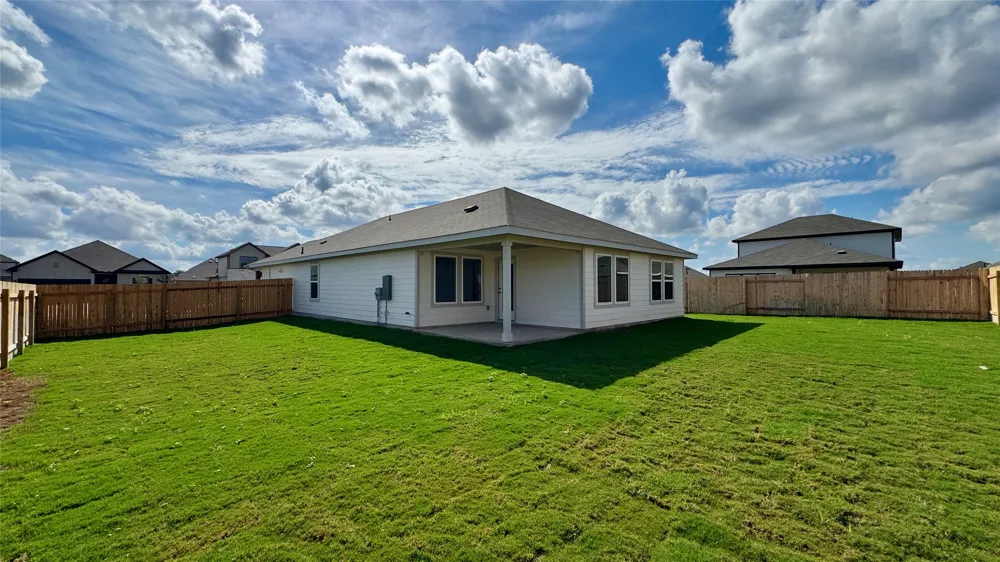 242 Red Tail Hawk Lane Cedar Creek, TX 78612