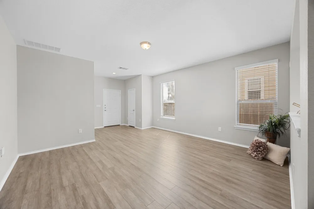 6312 Wagon Spring Street Del Valle, TX 78617