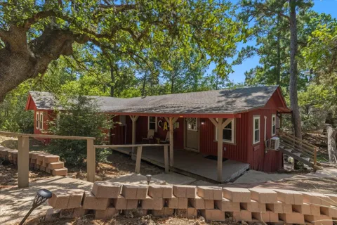 463 Clear Lake Drive