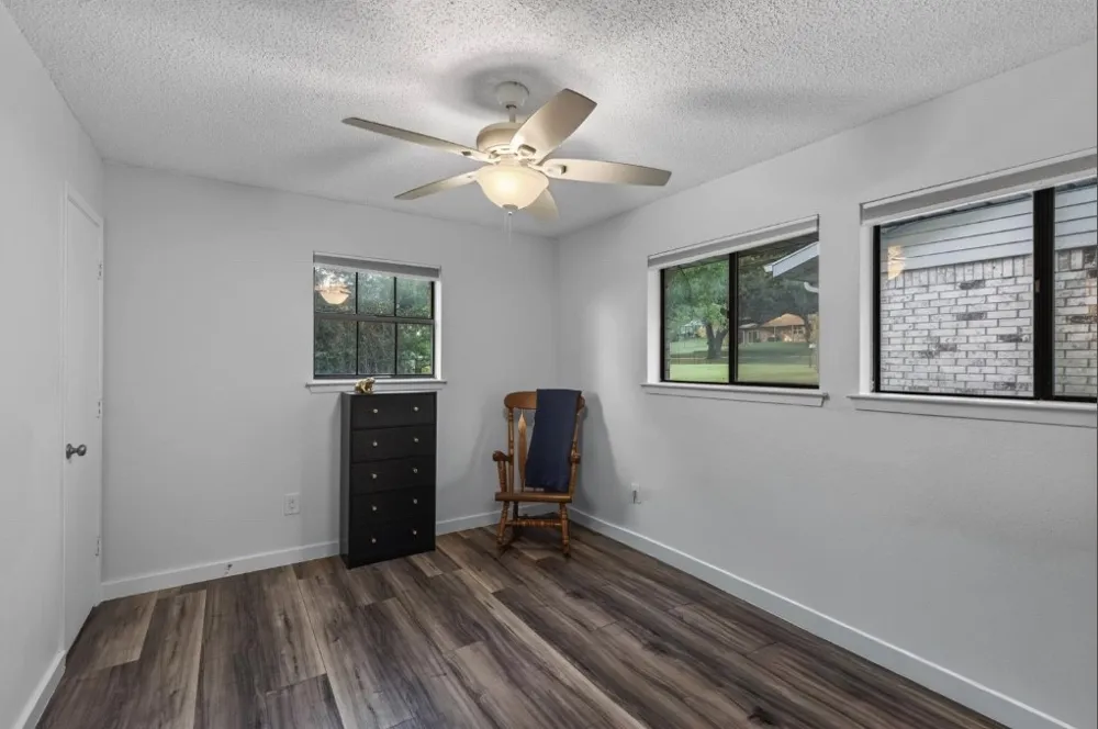 148 Vista Drive Eustace, TX 75124