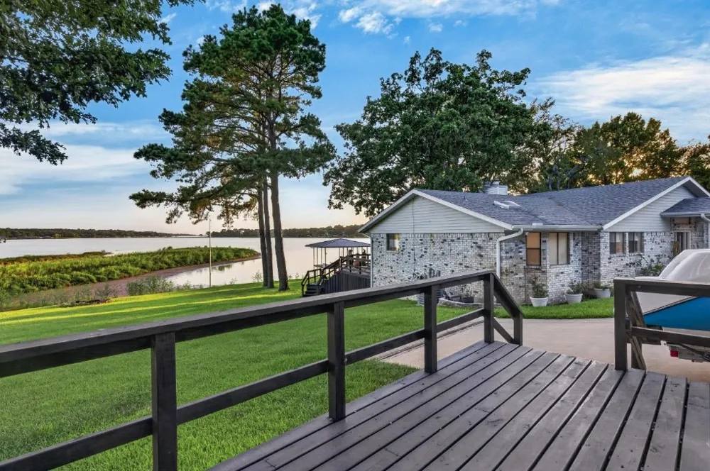 148 Vista Drive Eustace, TX 75124