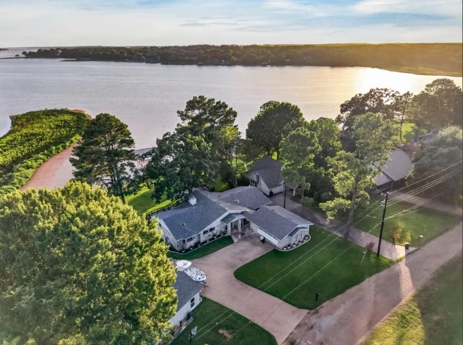 148 Vista Drive Eustace, TX 75124