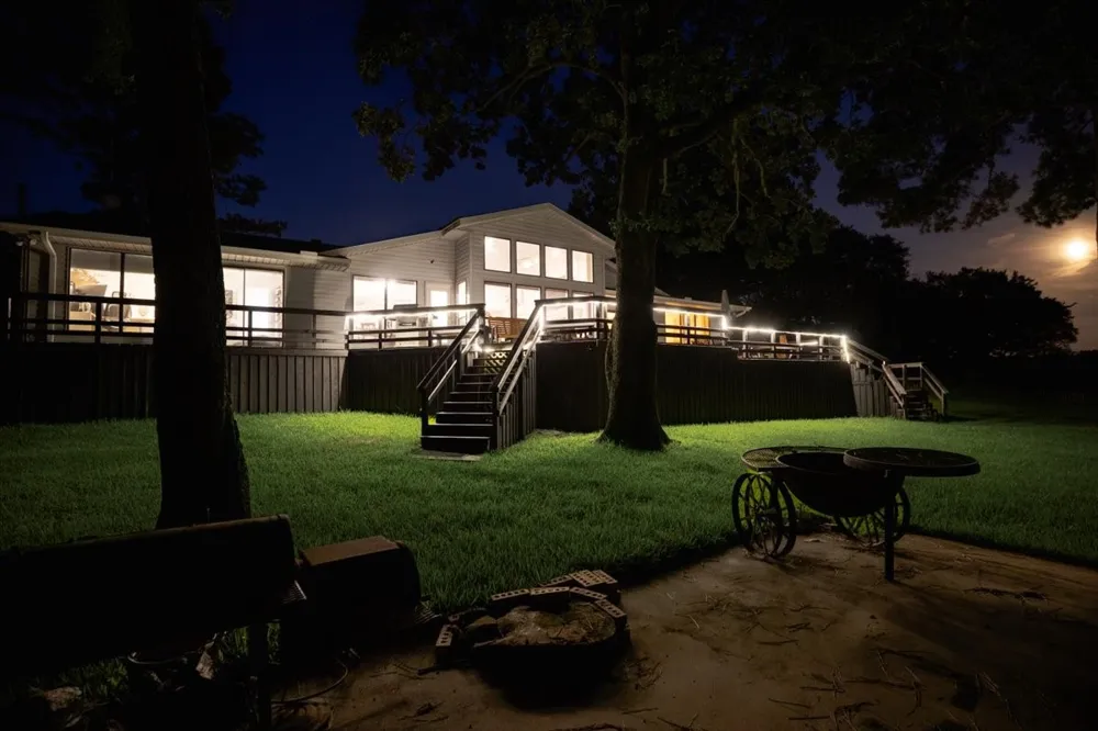 148 Vista Drive Eustace, TX 75124