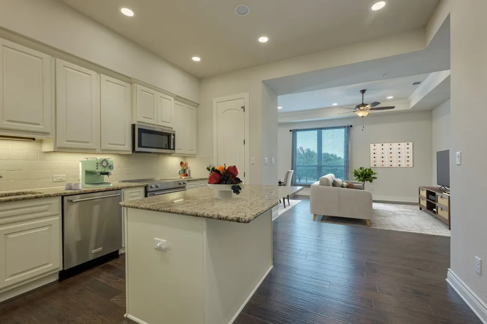 106 Bella Toscana Avenue #3101 Lakeway, TX 78734