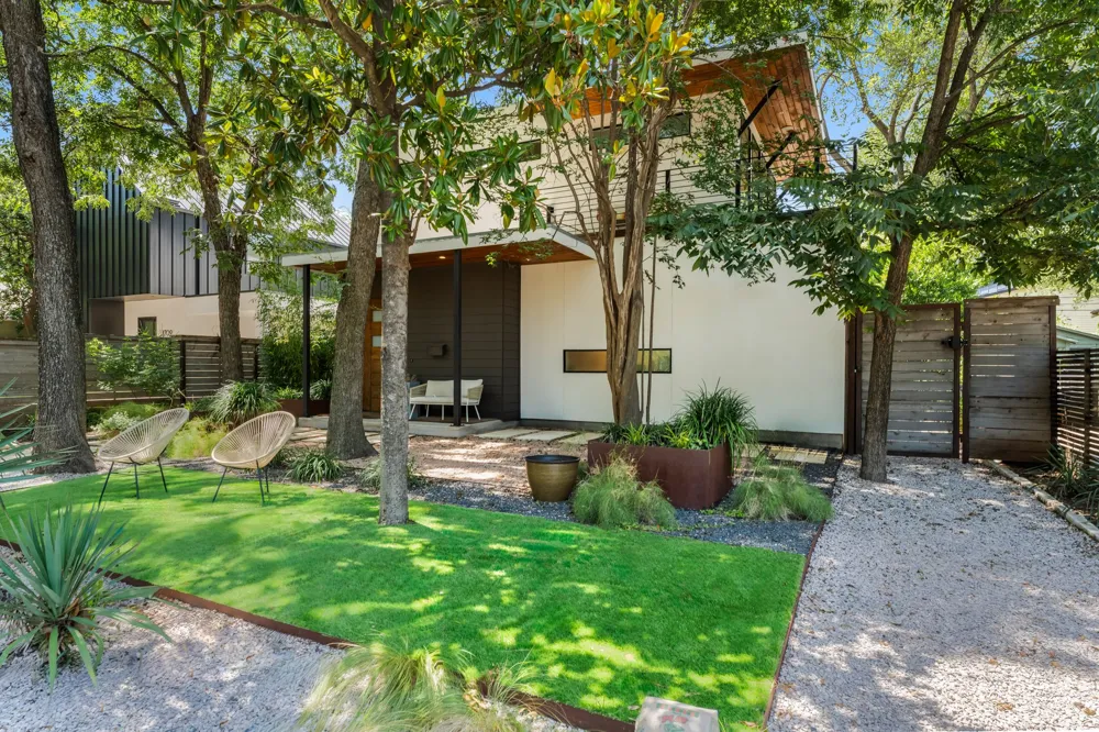 1707 Willow Street Austin, TX 78702