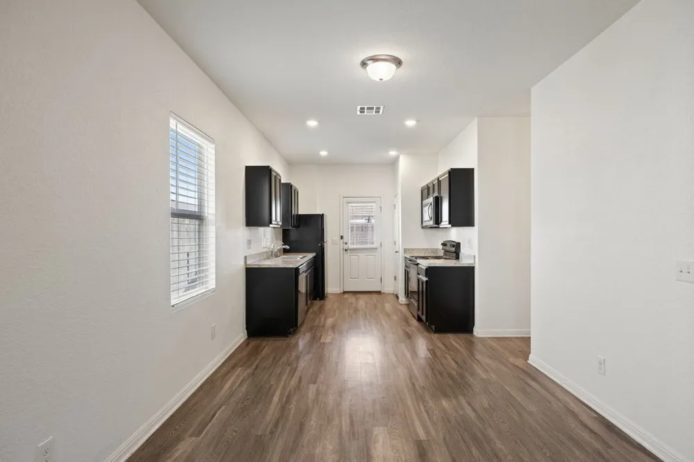 850 Bunton Reserve Boulevard Kyle, TX 78640