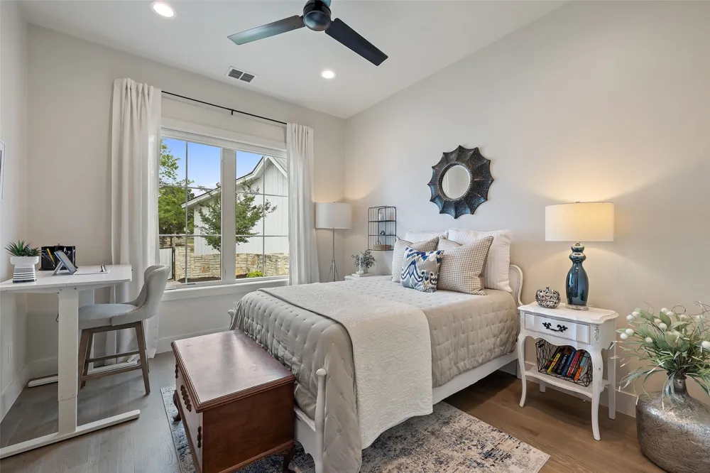 19601 Flying J Boulevard #16 Spicewood, TX 78669