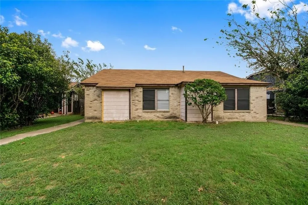 1200 Orchard Park Circle Pflugerville, TX 78660